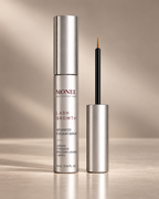 Lash Growth Serum de MONEL Skin Science Labs, vista frontal con aplicador, 4 ml